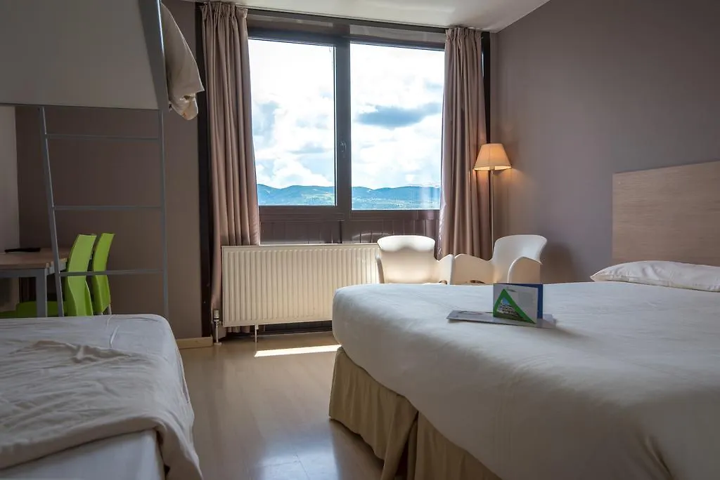 Campus Cerdanya Hotel Puigcerda 3*,  Spain